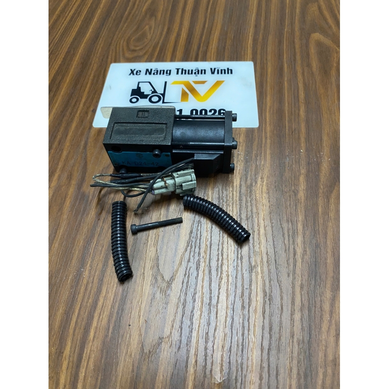 z6446042418377_445730fc1fc1a24261d2b9e175643128