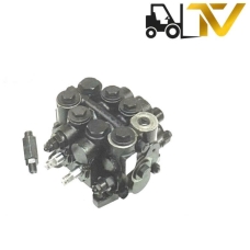Cụm van phân phối thủy lực  của xe nâng model : Tcm FD100Z7 mã HM00-028A
