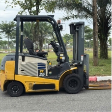 Xe Nâng Điện cũ ngồi lái 2.5T, Komatsu FE25-1 hàng Nhật Bãi chưa qua sử dụng tại Việt Nam, sản xuất năm 2018,mã xe TV.E345