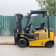 Xe Nâng Điện cũ ngồi lái 2.5T, Komatsu FE25-1 hàng Nhật Bãi chưa qua sử dụng tại Việt Nam,sản xuất năm 2020,mã xe TV.E410