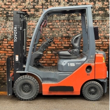 Xe nâng dầu Nhật Bãi 1.5 T, Toyota 02-8FDL15 hàng đã qua sử dụng (Nhật Bản),sản xuất năm 2019,mã xe TV.D080