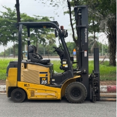 Xe nâng điện cũ ngồi lái 2.5T, KOMATSU FE25-1, hàng đã qua sử dụng (Nhật Bản) , sản xuất năm 2015 , mã xe TV.E248