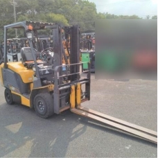 Xe nâng điện cũ ngồi lái 2.5T, KOMATSU FE25-2, hàng đã qua sử dụng (Nhật Bản),sản xuất năm 2021,mã xe TV.E368