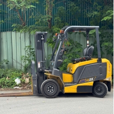 Xe nâng điện cũ ngồi lái 2.5T, KOMATSU FE25-2, hàng đã qua sử dụng (Nhật Bản),sản xuất năm 2021,mã xe TV.E368