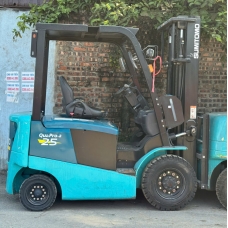 Xe nâng điện cũ ngồi lái 2,5T SUMITOMO 51FB25PXIII, hàng đã qua sử dụng (Nhật Bản),sản xuất năm 2018,mã xe TV.E372