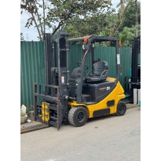 z7363646630171_182bfb2ca11b37353bfc501982c068ef