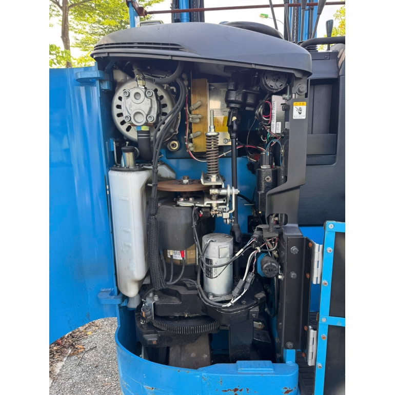 z6785955377433_844f2cff2dbcbb45ad326e664e15859c