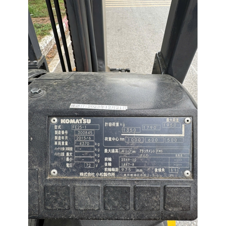 z6872252883069_5240bf900eca55ad22103096f3130a13