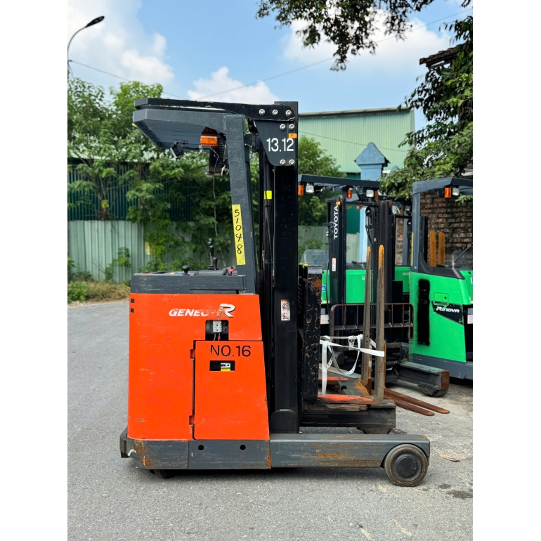 z7098027654164_6671a373d246bfec24f85f852b06fd53