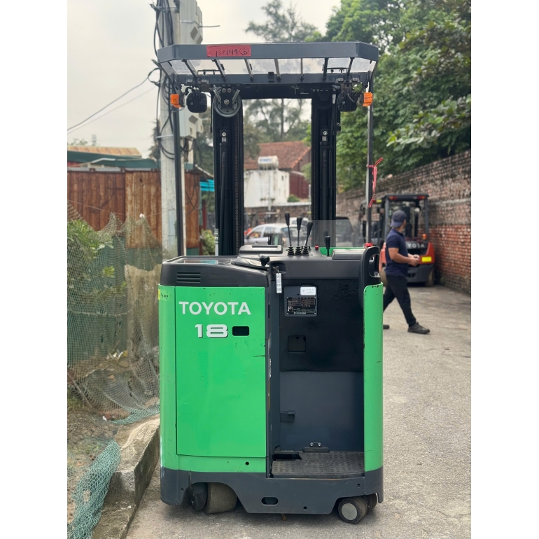 z7193779528921_02ea827f5064294e7e6ca0c53eacde28