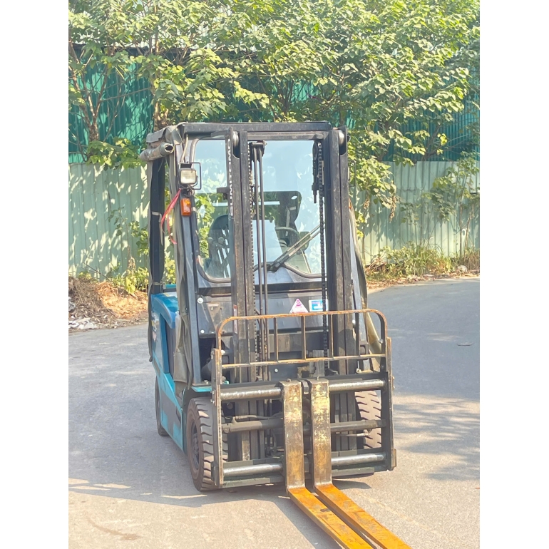 z7415969689299_fca9555f352b33e593fd63ff81a2137a