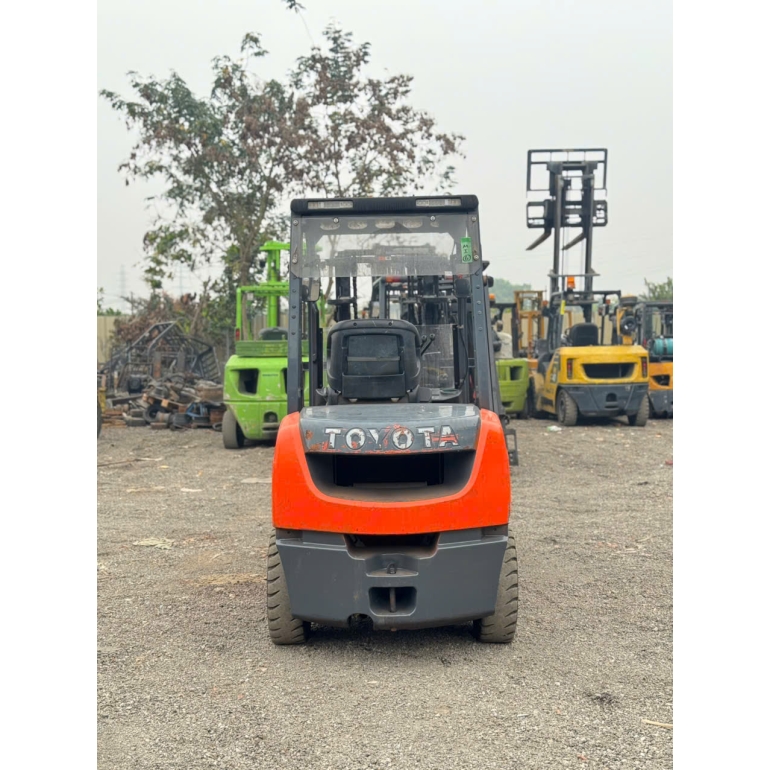 z7608352272216_8c8e37e2752332814fbad01ccf0e3b46