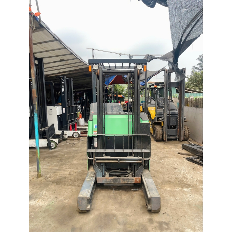 z7731459964035_dc5aeb7ed0a028e42ff48a519eff994f