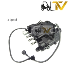 Cụm van phân phối thủy lực xe nâng model Mitsubishi FD20-35N mã HM00-215A 