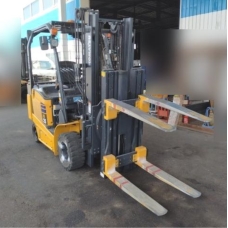 XE NÂNG ĐIỆN 2.5 TẤN NGỒI LÁI KOMATSU FE25-1,sản xuất năm 2021,mã xe TV.E551