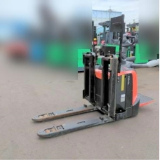 Xe Nâng Điện cũ đứng lái 2.0T, BT-2HB20 sản xuất 2022 mã TV.E508