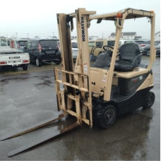 Xe Nâng Điện cũ ngồi lái 1.5T, Komatsu FB15-12 sản xuất 2012 mã TV.E520