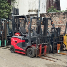 Xe Nâng Điện cũ ngồi lái 1.5T, Nichiyu FB15PN-80-300 hàng Nhật Bãi chưa qua sử dụng tại Việt Nam,sản xuất năm 2021,mã xe TV.E379