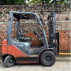 Xe nâng dầu Nhật Bãi 1.5 T, Toyota 02-8FD15 hàng đã qua sử dụng (Nhật Bản),sản xuất năm 2018,mã xe TV.D073