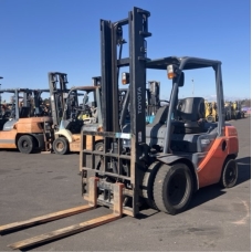 Xe nâng dầu Nhật Bãi 2.5T chưa qua sử dụng tại Việt Nam mã TV.D104