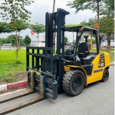 Xe nâng dầu Nhật Bãi 4.0 T, Komatsu FH40-1 hàng đã qua sử dụng (Nhật Bản) sx 2013 mã TV.D098