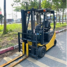 Xe nâng điện cũ ngồi lái 1.5T, KOMATSU FB15-12, hàng đã qua sử dụng (Nhật Bản) sản xuất năm 2017 mã TV.E451