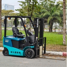 Xe nâng điện cũ ngồi lái 1.5T, Sumitomo 41FB15PXIII, hàng đã qua sử dụng (Nhật Bản) sản xuất 2019, mã xe TV.E194-TS