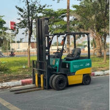 Xe nâng điện cũ ngồi lái 2.0T, KOMATSU FB20EX-11, hàng đã qua sử dụng (Nhật Bản),sản xuất năm 2011,mã TV.E222
