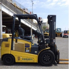 Xe nâng điện cũ ngồi lái 3.0T, KOMATSU FE30-1, hàng đã qua sử dụng (Nhật Bản),sản xuất năm 2018,mã xe TV.E261