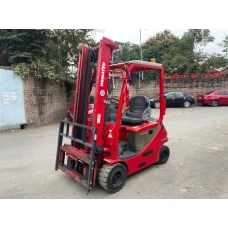 z7491817405340_00756807b61865e551227e4029ae86b3