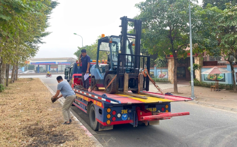 HOẠT ĐỘNG BÀN GIAO XE NÂNG DẦU 3 TẤN TOYOTA NGÀY 16/1/2026 