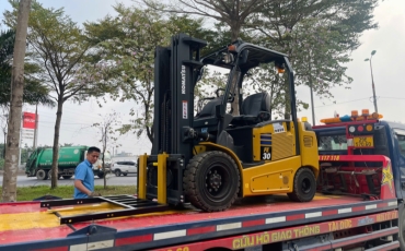 Hoạt Động Bàn Giao Xe Nâng Điện 3.0 Tấn Komatsu | 02/03/2026